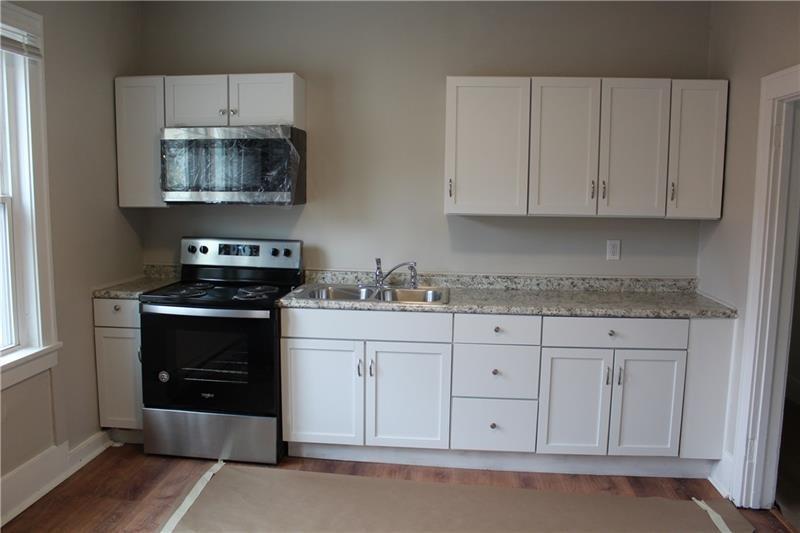 Primary Photo - 601 Olive Ln