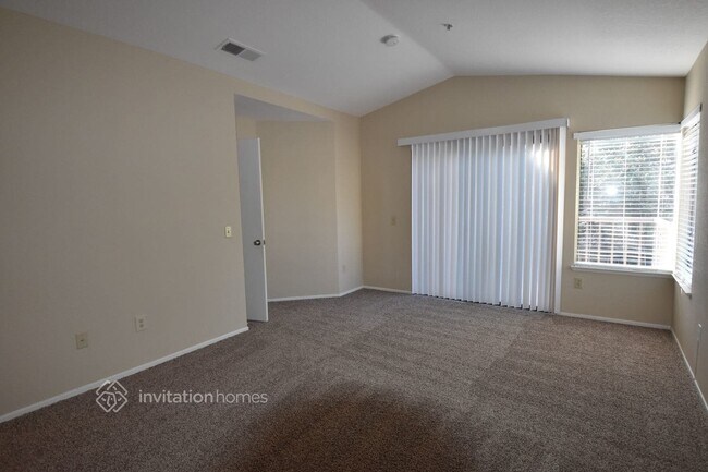 Building Photo - 22902 Springdale Dr