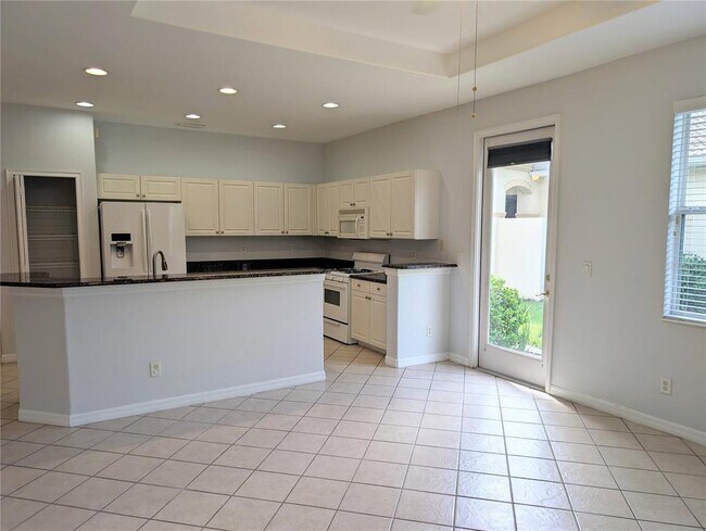 Building Photo - 146 Tiziano Way