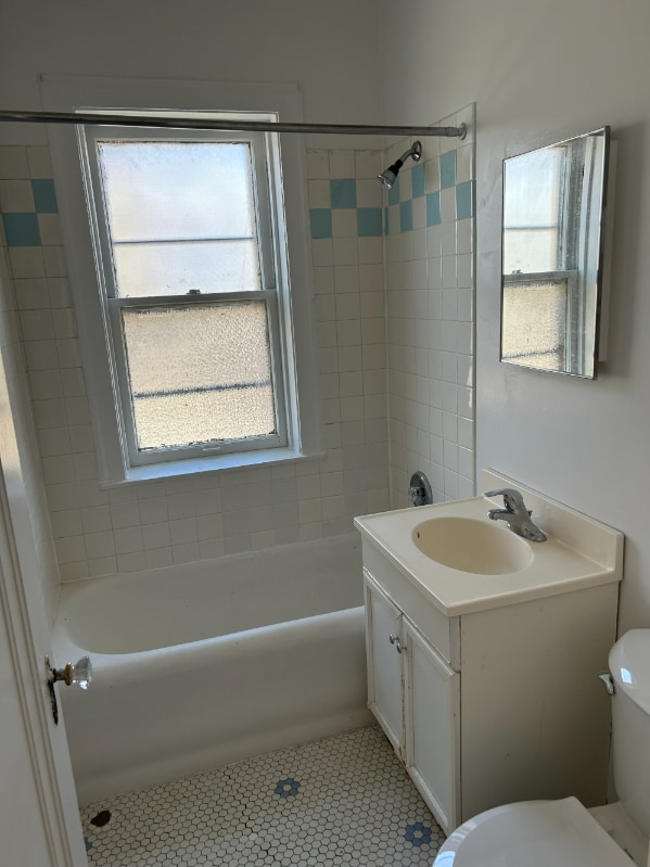 Building Photo - 1942 N Whipple St