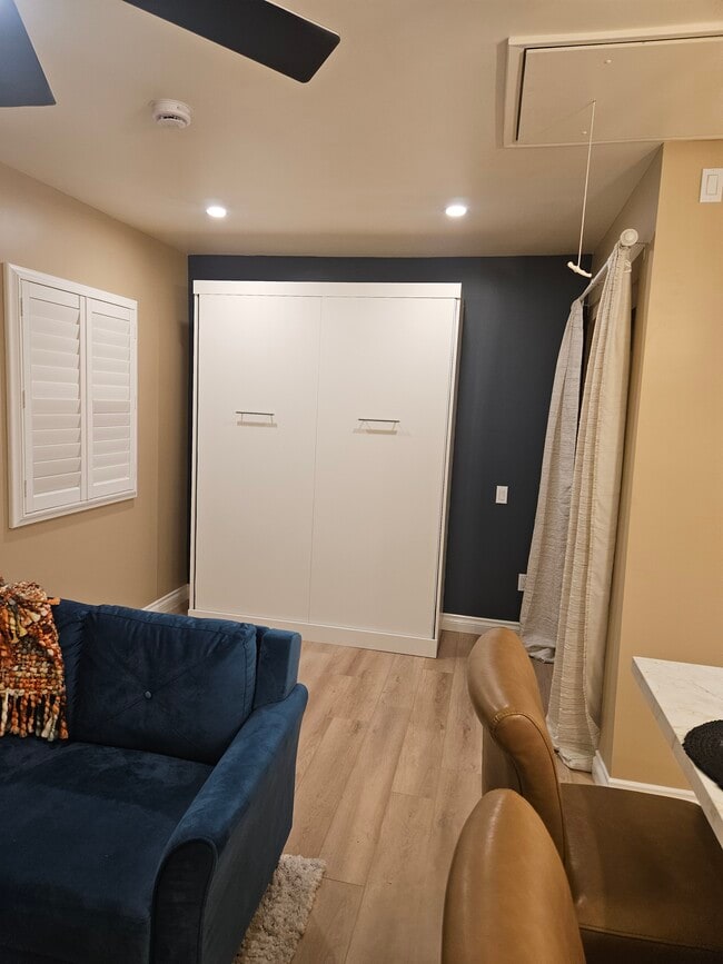 Foto del edificio - 455 N Encinitas Ave