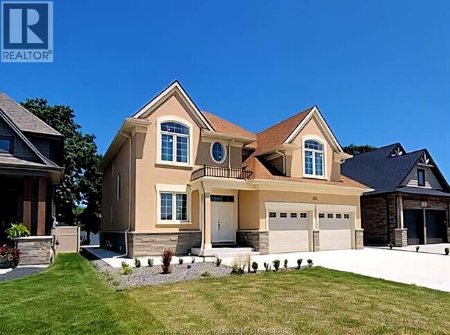 Photo du bâtiment - 313 Christine Ave