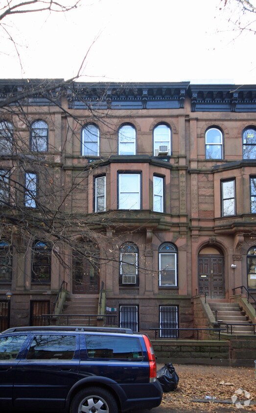 Foto principal - 504 1st St