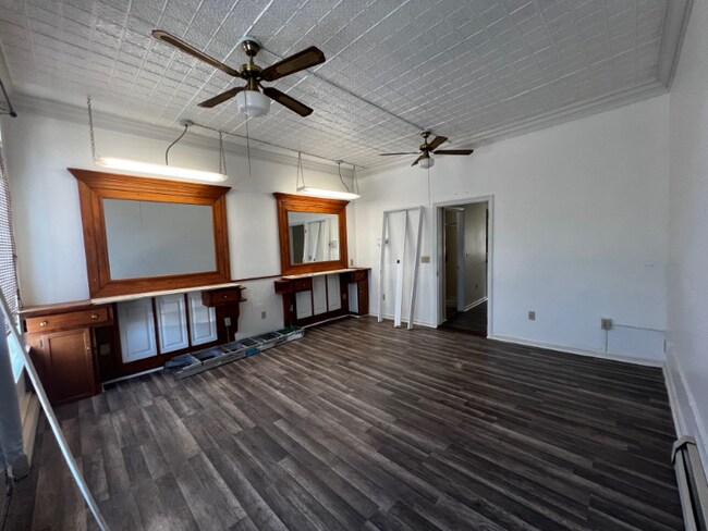 Foto del edificio - 306 Marble St