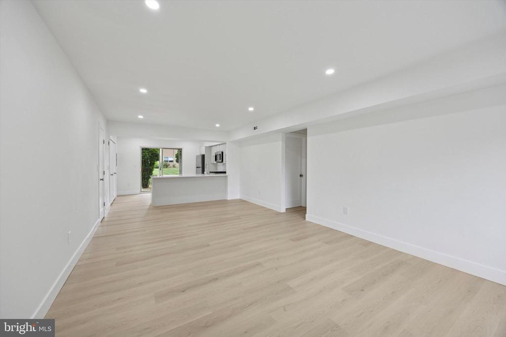 Foto principal - 511 Bradley Ct