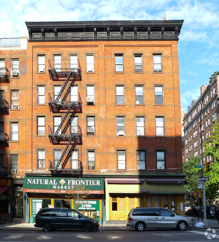 Foto del edificio - 1424-1426 Third Ave