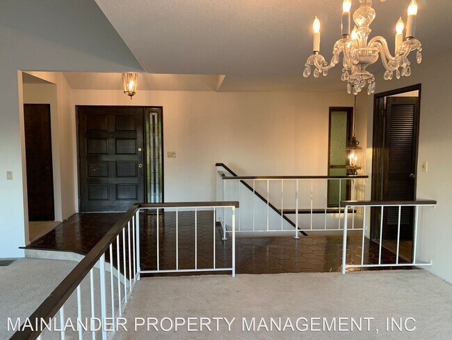 Foto del edificio - 3 br, 2.5 bath House - 14 YORICK ST