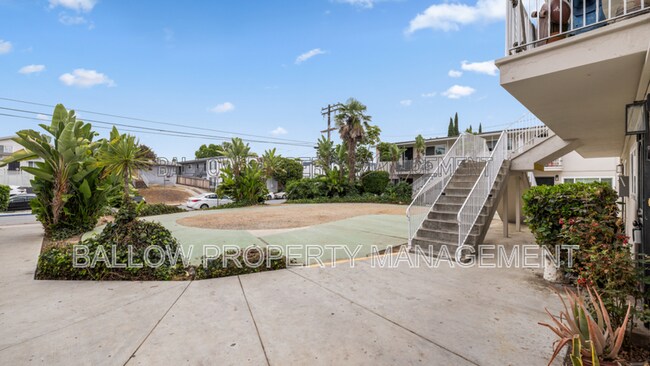 Foto del edificio - 112 Laurel Ave