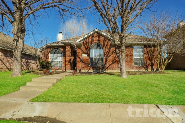 Building Photo - 2616 Spring Rain Dr