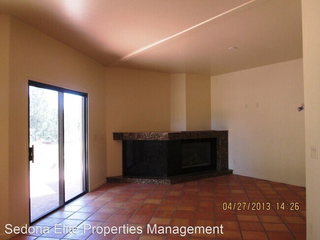 Building Photo - 3 br, 2 bath House - 53 MONTEREY CIRCLE