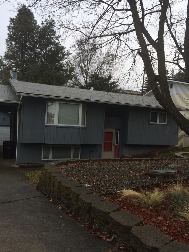 Foto principal - 4 Bd/2.5 Ba Home on Military Hill
