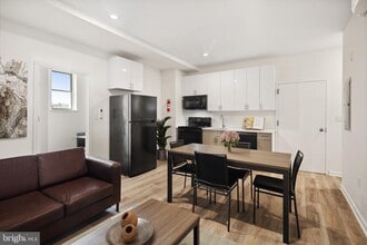 Building Photo - 1534 N 16th St