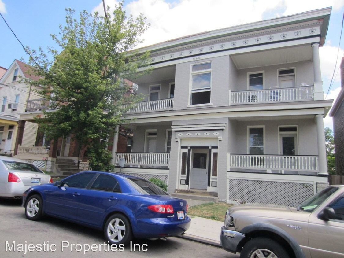 Foto principal - 2370 Flora St