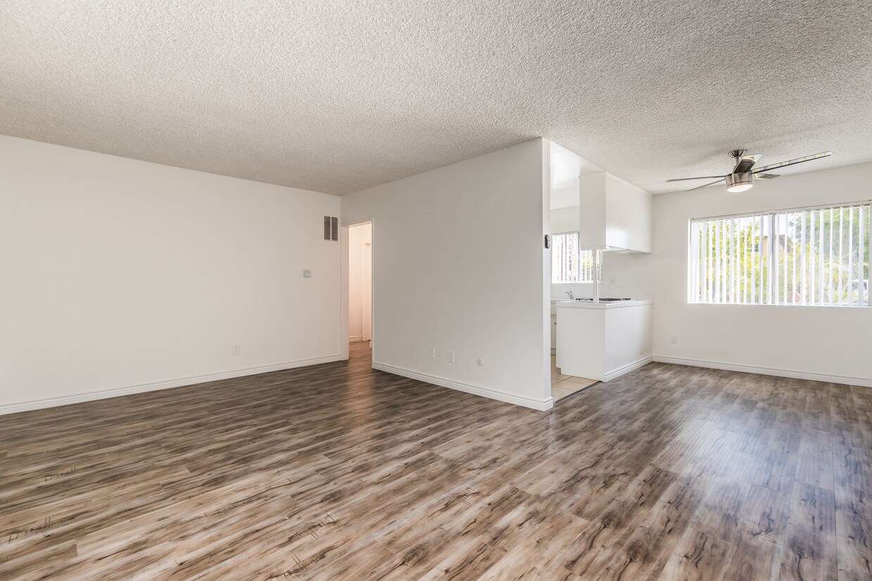 Living Room/Dining Room - 5629 Laurel Canyon Blvd