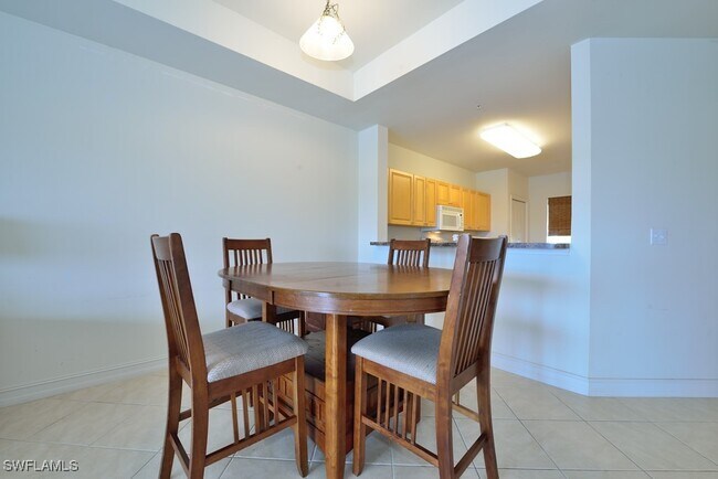 Foto del edificio - 7812 Regal Heron Cir