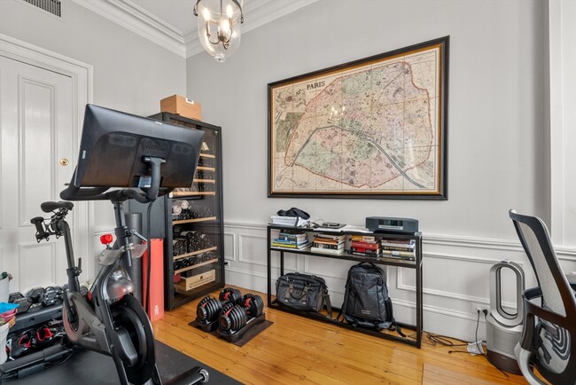 Building Photo - 40 Chestnut St