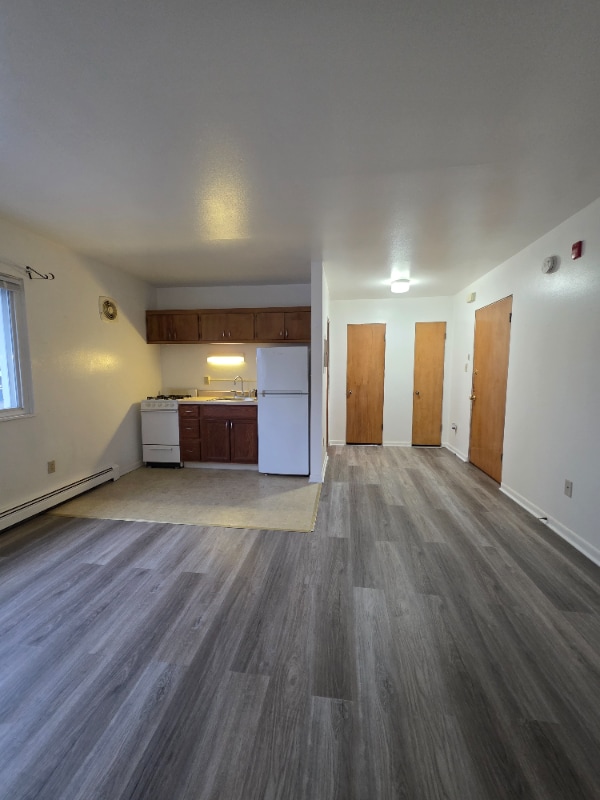 Building Photo - 6166 S Packard Ave