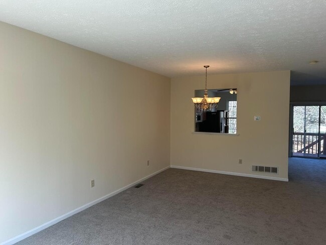 Photo - 892 N Waterford Ln Townhome