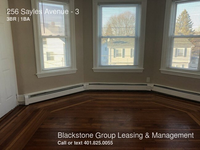 Building Photo - 256 Sayles Ave