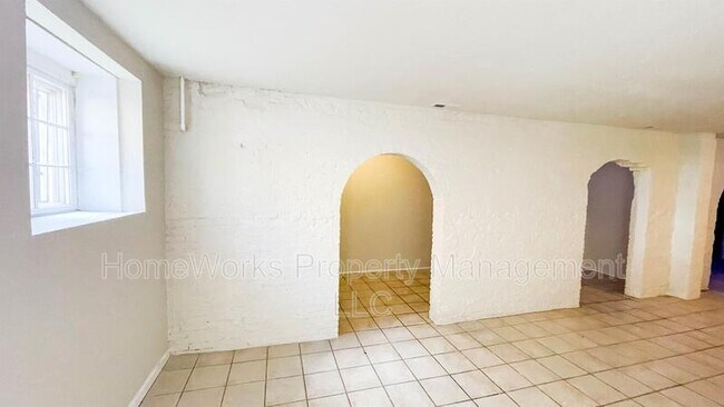 Building Photo - 1410 Madison Ave