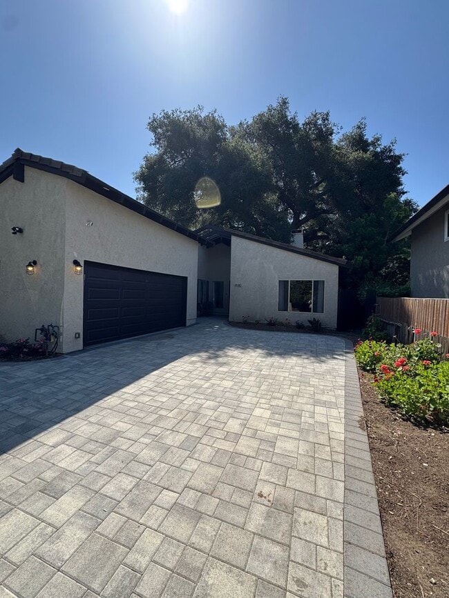 Building Photo - 4140 Meadowlark Dr