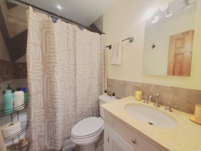 Foto del edificio - 398 Courtland Ave