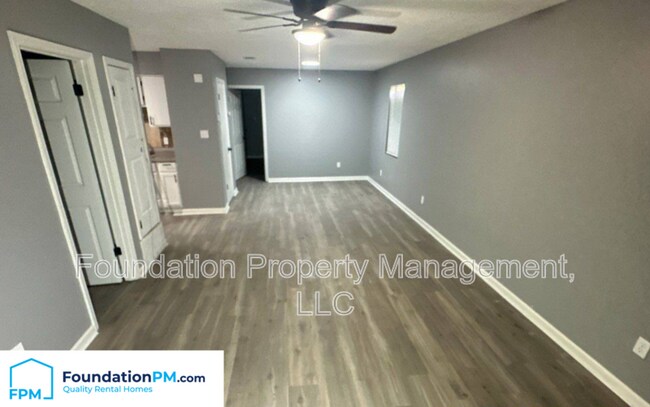 Building Photo - 749 Goodwyn St