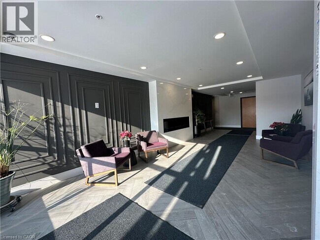 Photo du bâtiment - 15 Prince Albert Blvd