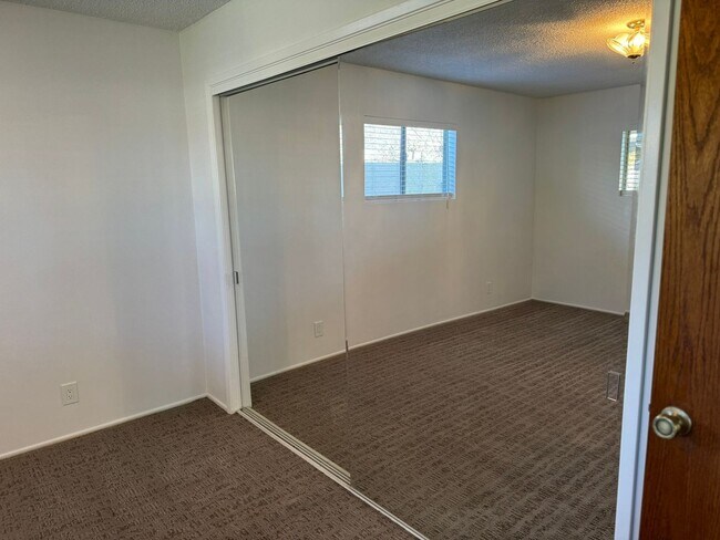 Building Photo - 10246 Victoria Ave. Whittier, CA 90604-1643