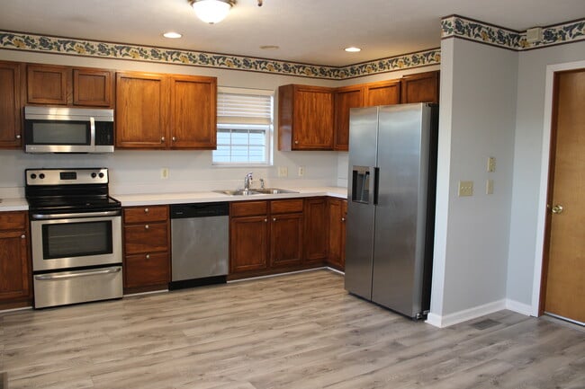 Building Photo - 12541 Kenai Dr
