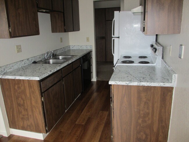 Foto del edificio - 1012 Layton Rd