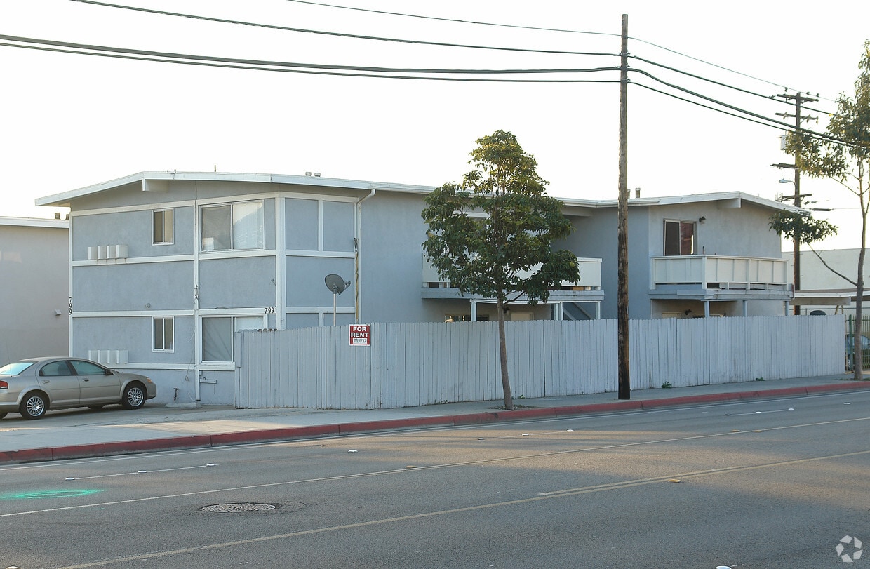 799 Shalimar Dr, Costa Mesa, CA 92627 Apartments in Costa Mesa, CA