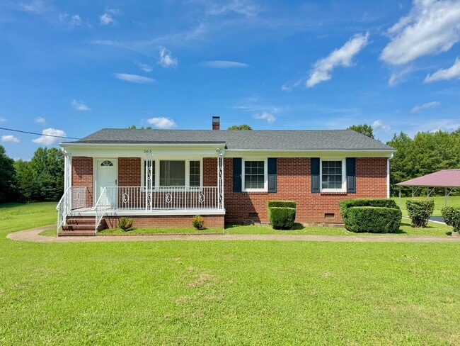 Building Photo - Southern Charm