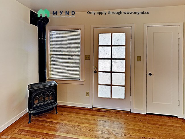 Building Photo - 1 br, 1 bath  - 906 38th St 906