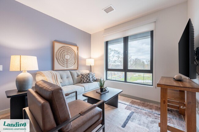 Foto del edificio - 39 Railroad Ave