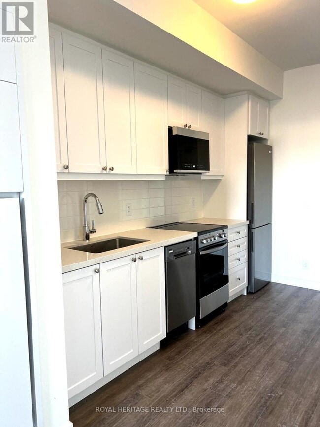 Building Photo - 51 Clarington Blvd