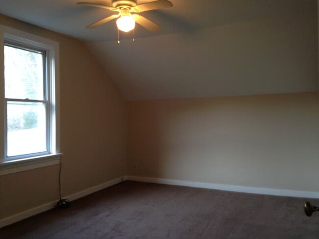 Building Photo - 51 Little Deer Creek Rd