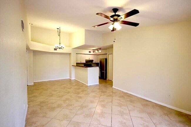 Foto del edificio - 145 Yacht Club Way