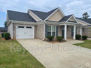 Building Photo - 1082 Wildlife Cir
