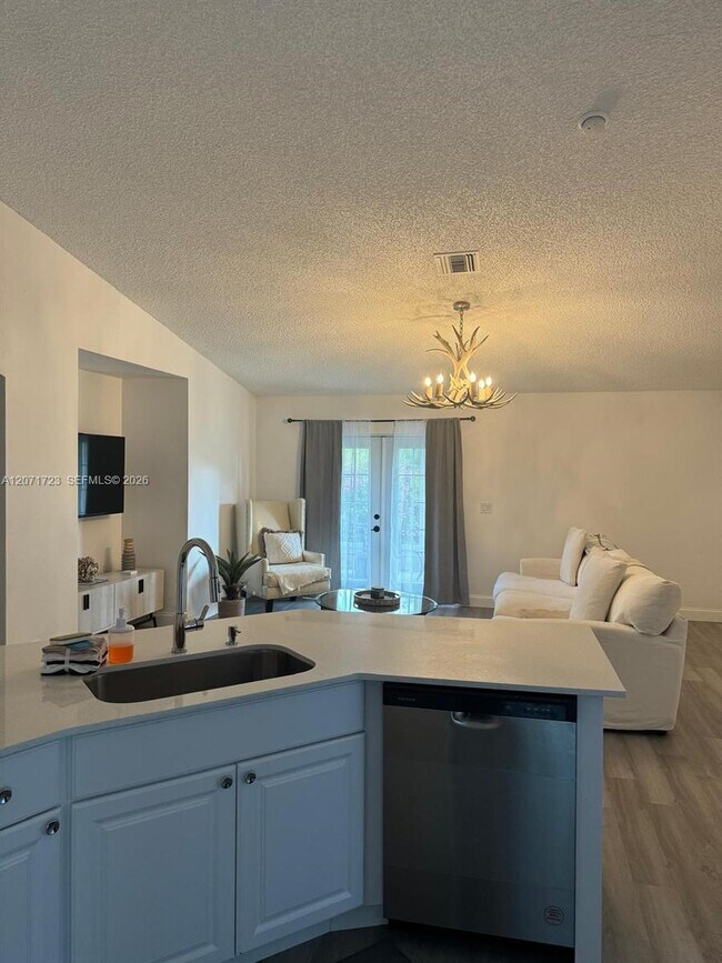 Foto del edificio - 8356 103rd Ct