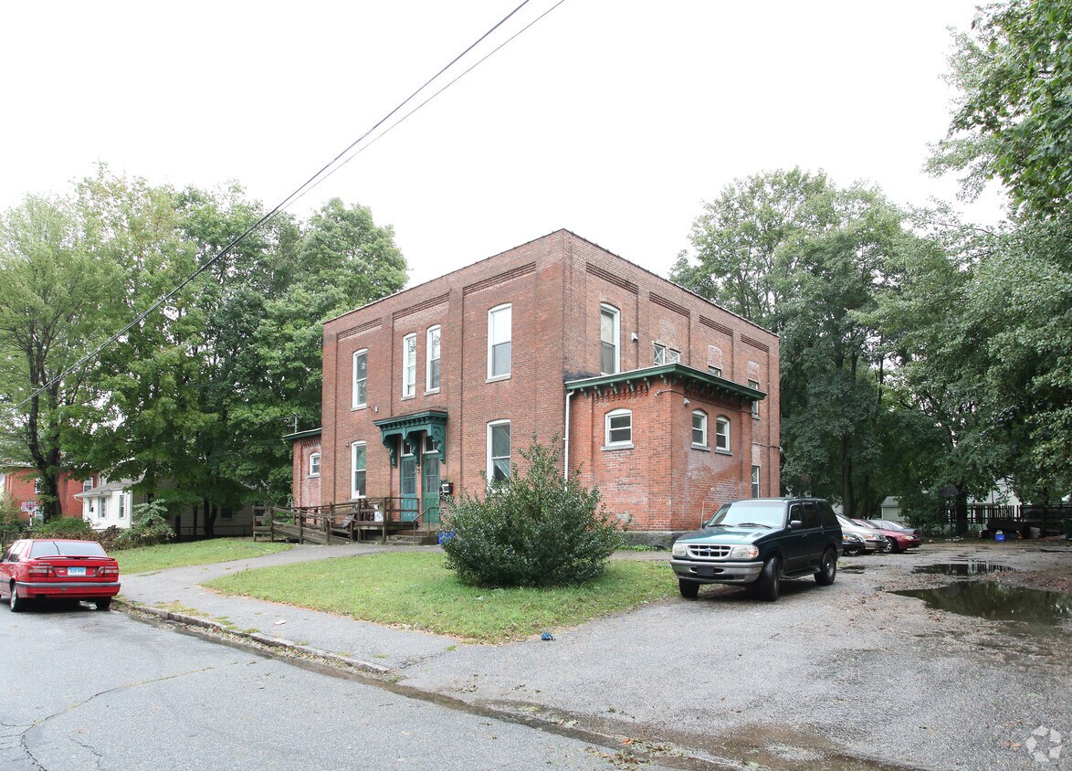 Building Photo - 60 Pearl St
