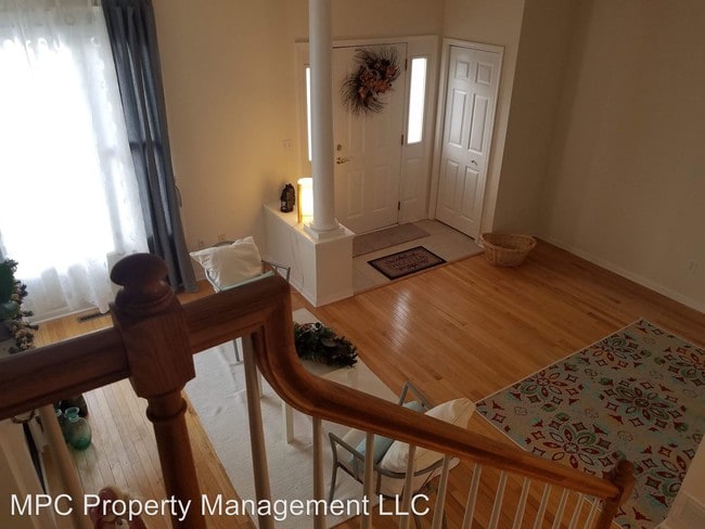 Building Photo - 2 br, 2.5 bath Apartment - 5521 3rd Ave