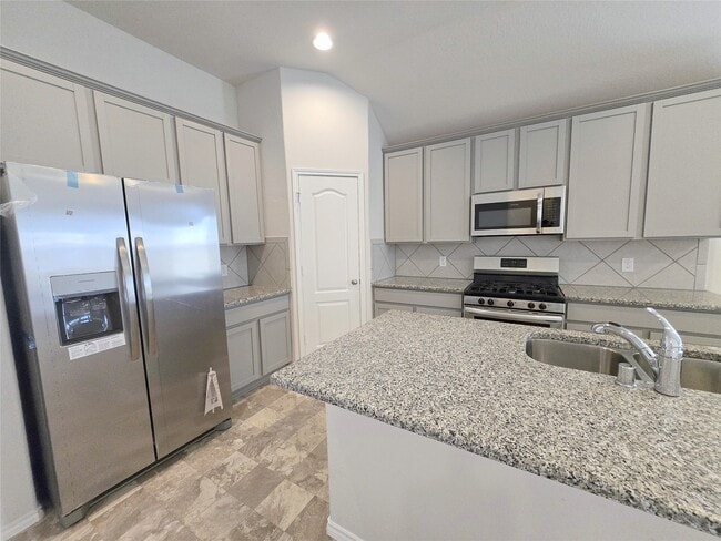 Building Photo - 3210 Aster Mdw Wy