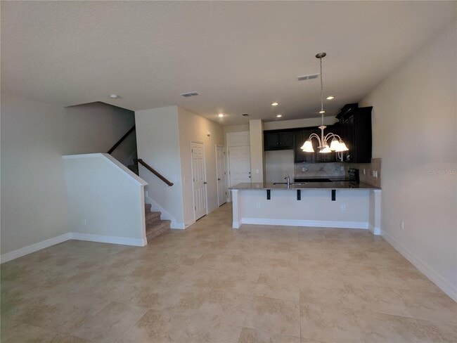 Building Photo - 2611 Amati Dr