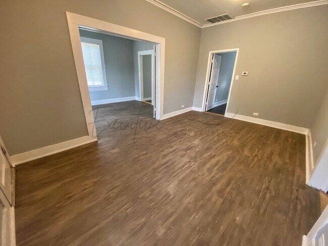 Foto del edificio - Fully Renovated Historic Home in Downtown ...