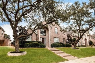 Building Photo - 3417 Burnet Dr