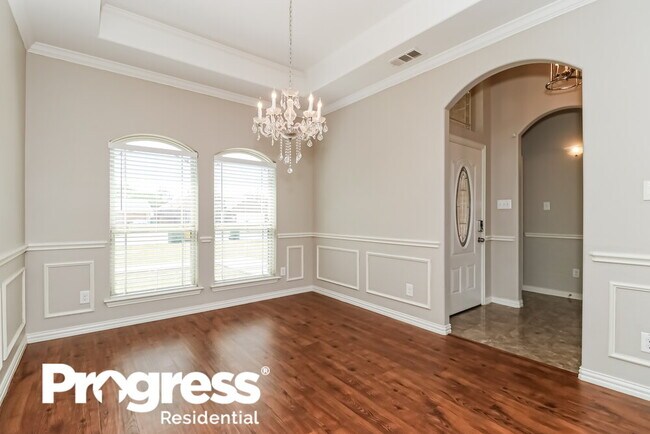 Foto del edificio - 319 W Little Creek Rd