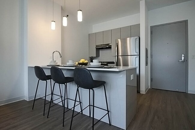 Photo - 797 W Van Buren St Apartment