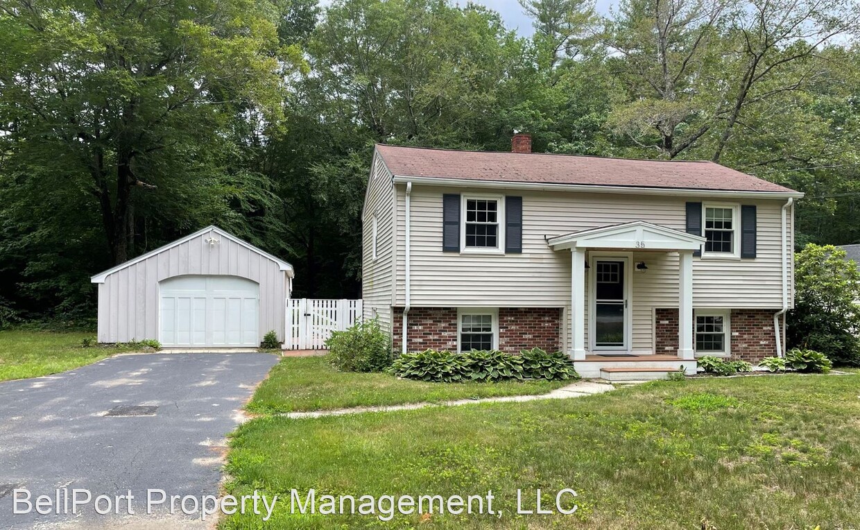 Primary Photo - 3 br, 1.5 bath House - 35 Skillin Road