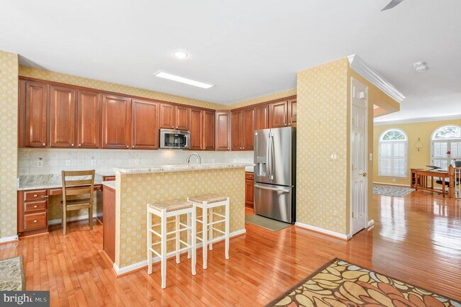 Building Photo - 46180 Aisquith Terrace